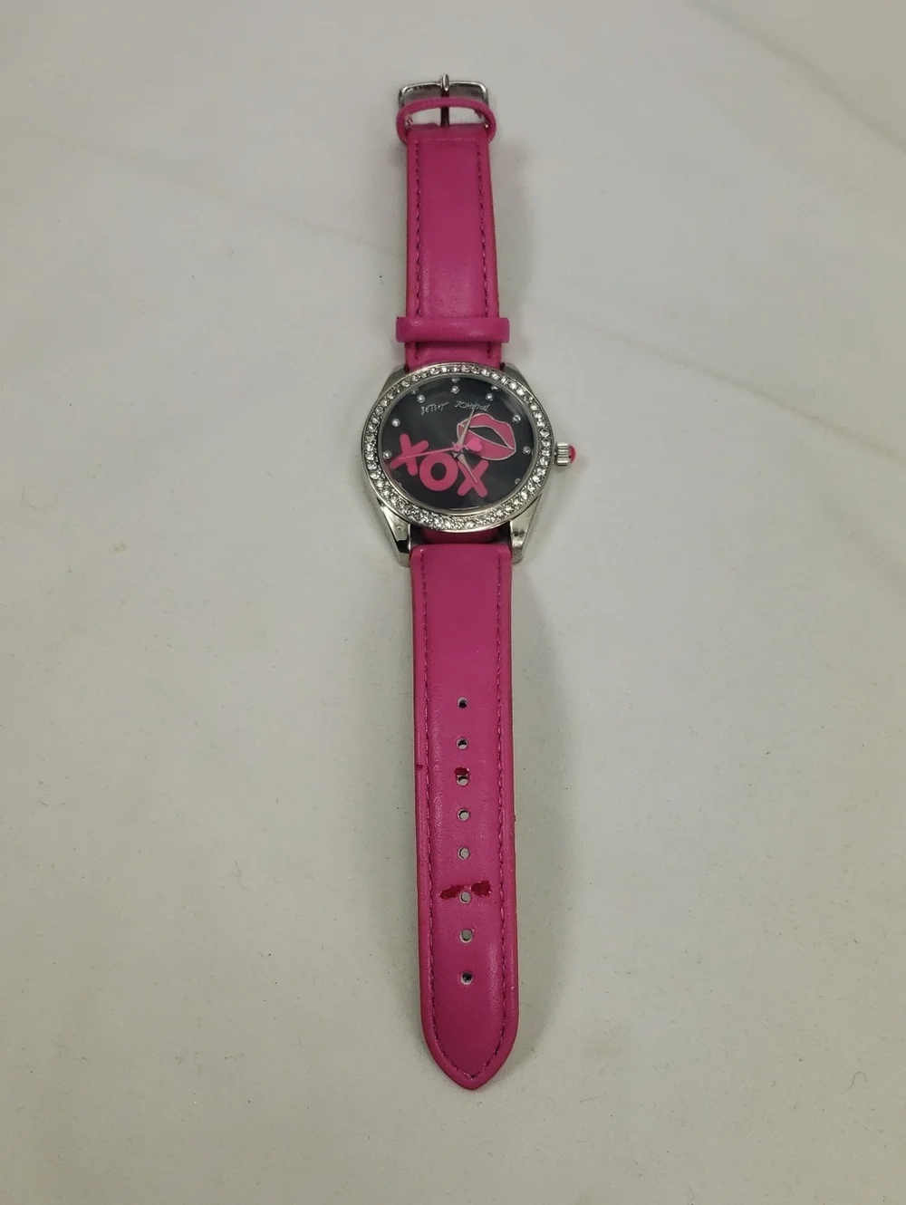 Betsey Johnson Hot Pink XOX Lips Working Watch